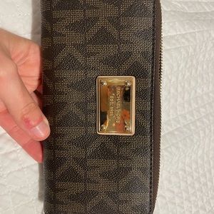 Michael Kors wallet
